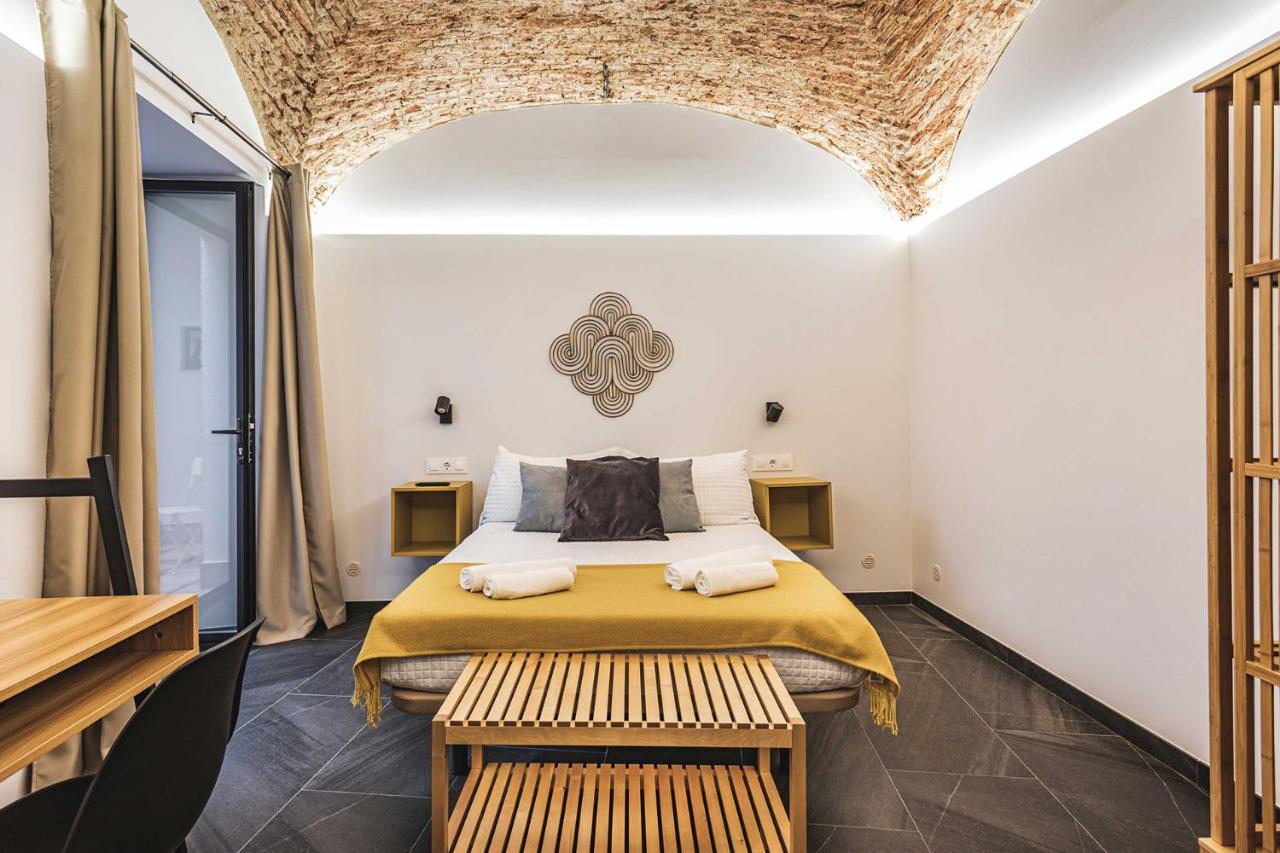Apartamentos Caceres Central Suites "Torres De Caceres" Экстерьер фото
