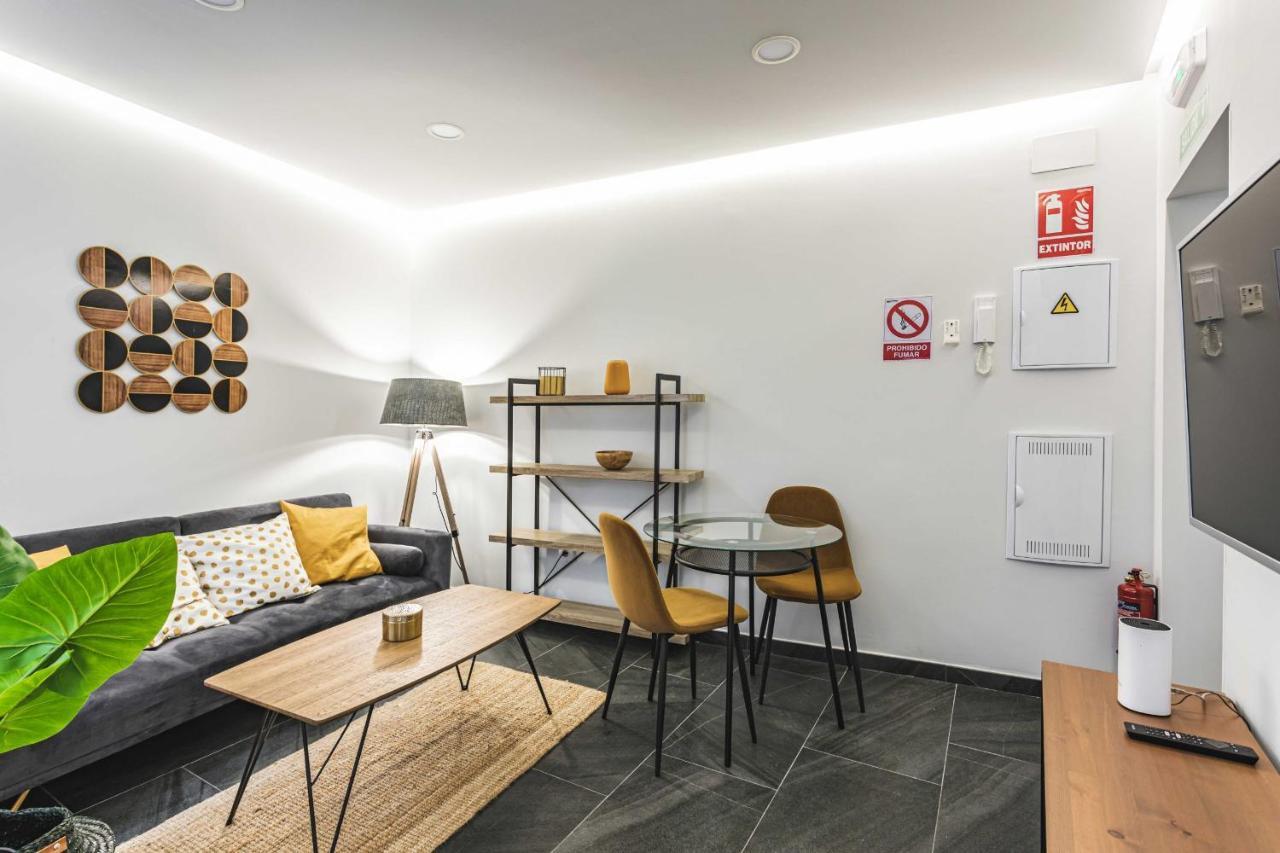 Apartamentos Caceres Central Suites "Torres De Caceres" Экстерьер фото