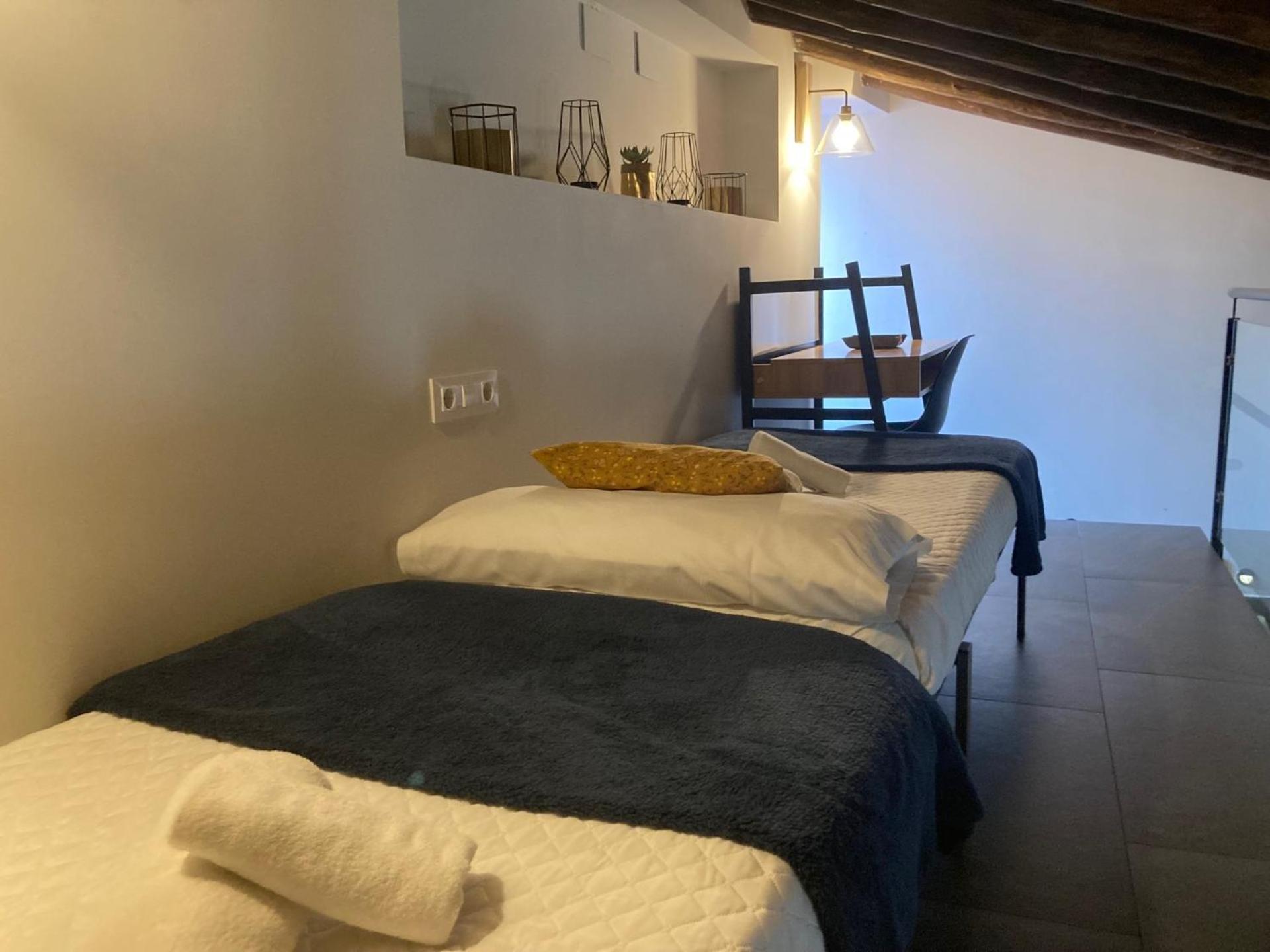 Apartamentos Caceres Central Suites "Torres De Caceres" Номер фото